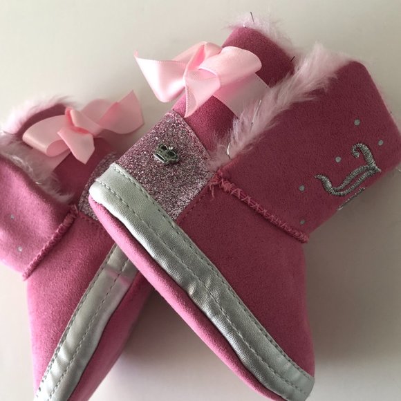 JUICY COUTURE Baby Slippers/Booties Size 2 Months - Picture 3 of 6